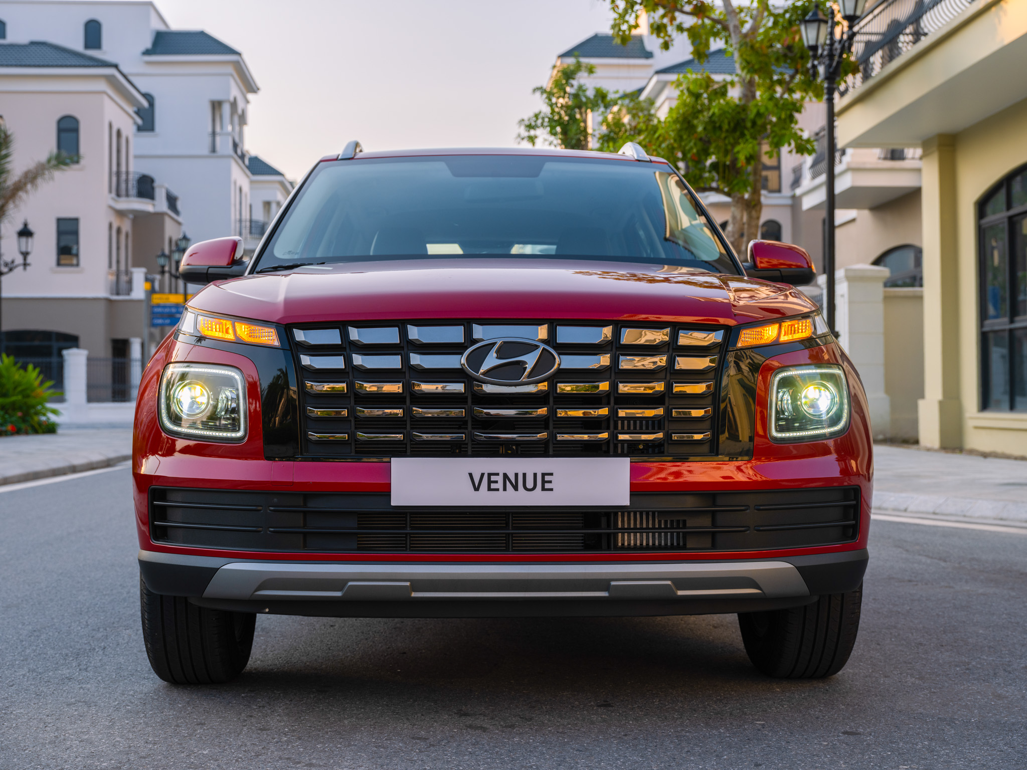 Hyundai Venue 2025: Sự Lựa Chọn Tối Ưu Trong Phân Khúc SUV Cỡ Nhỏ 9 Mặt trước Hyundai Venue 2025