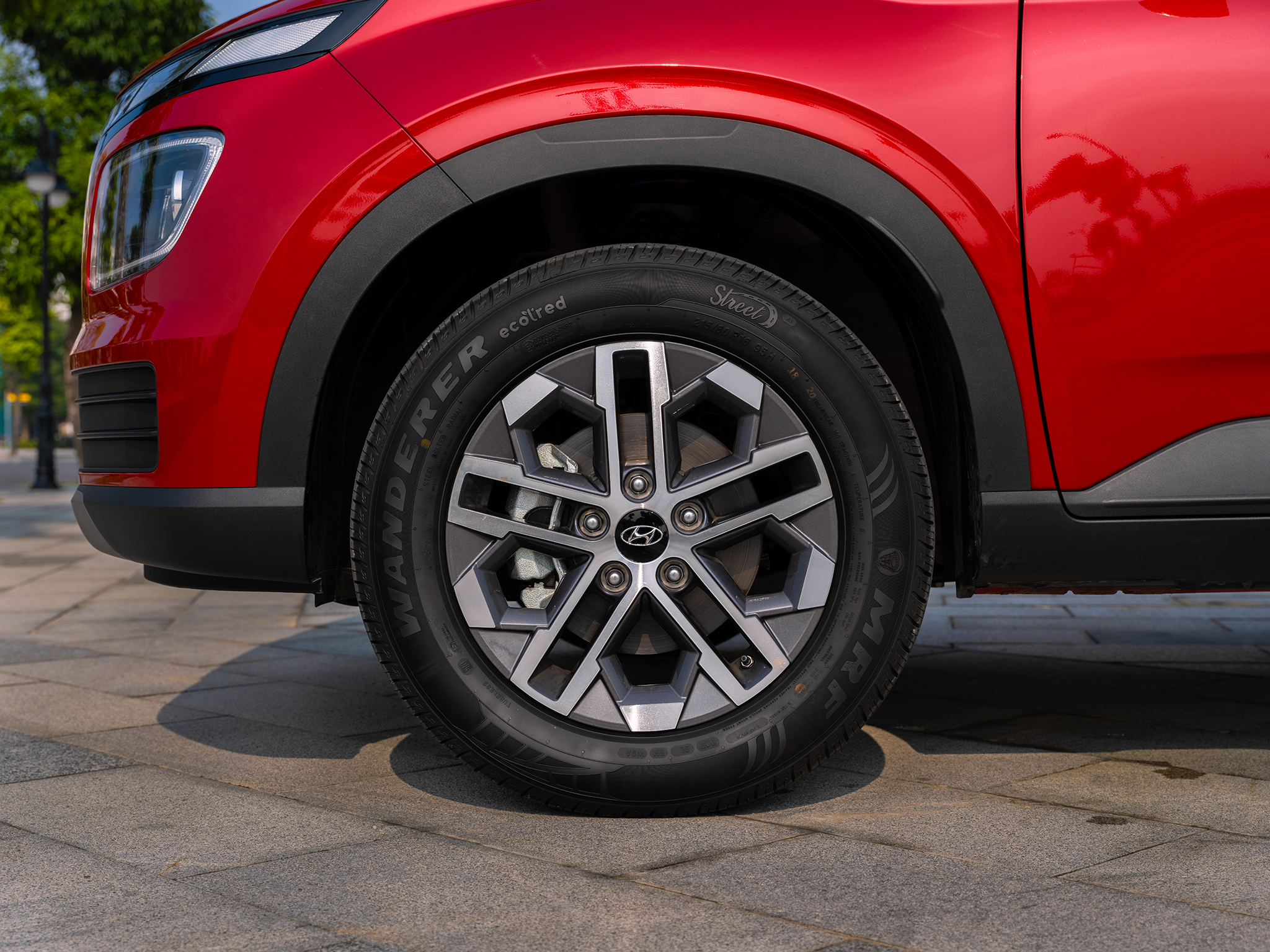 Hyundai Venue 2025: Sự Lựa Chọn Tối Ưu Trong Phân Khúc SUV Cỡ Nhỏ 16 Vành xe 16 inch