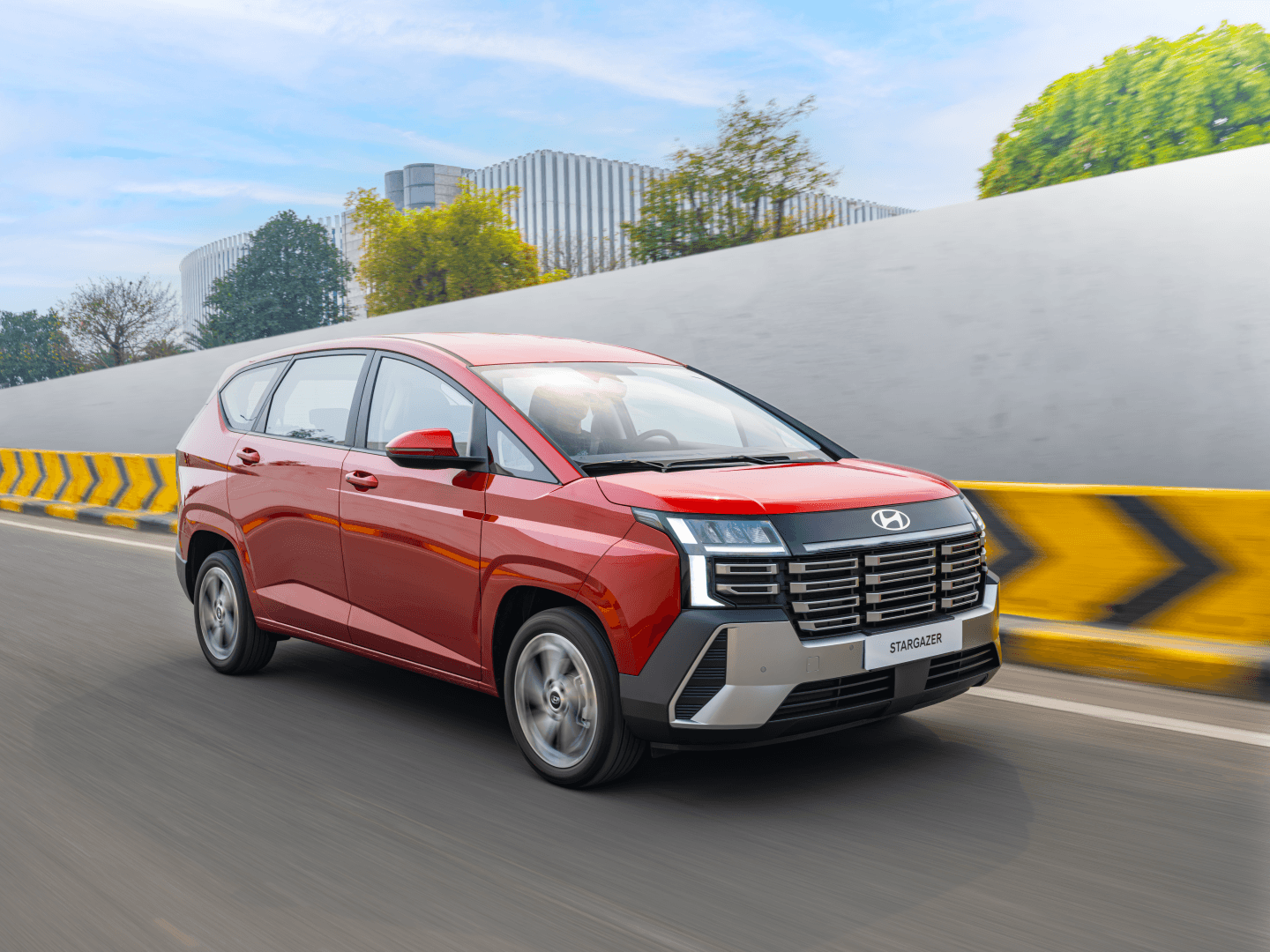 Hyundai New Stargazer