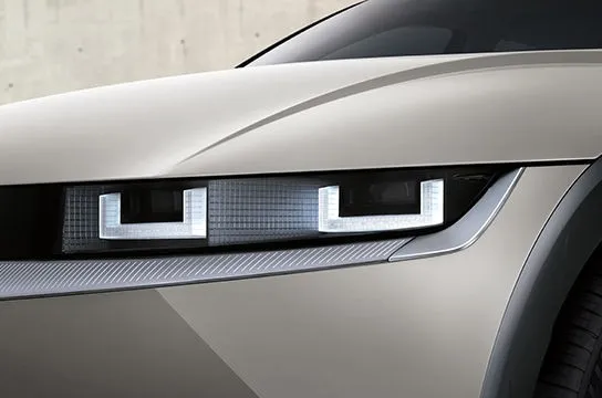 Hyundai Ioniq 5 Hyundai Ioniq 5