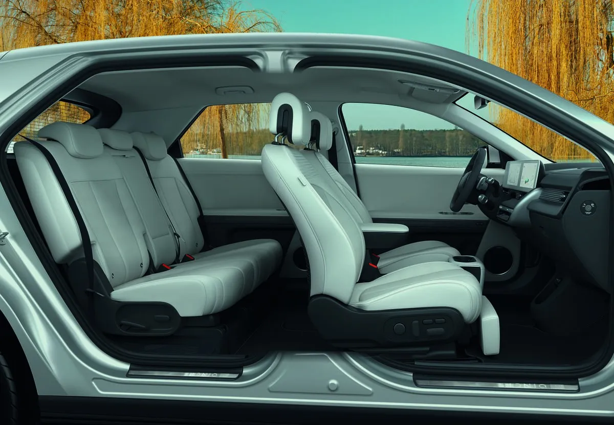 Hyundai Ioniq 5 Hyundai Ioniq 5