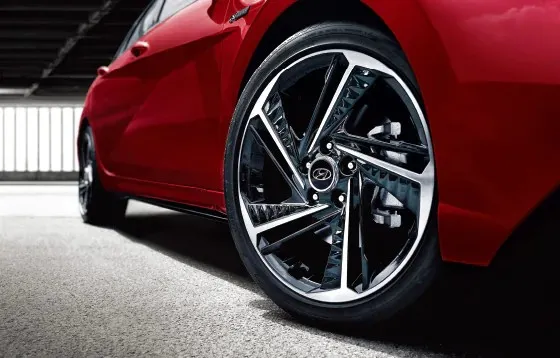 Hyundai Elantra Hyundai Elantra