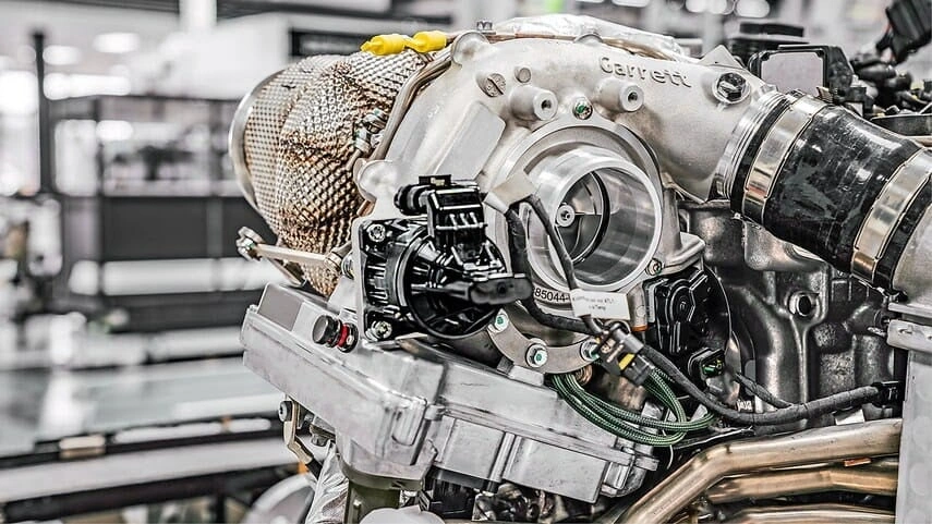 tat may ngay sau khi dung xe co the gay hai he thong turbo ra sao 1774326661766